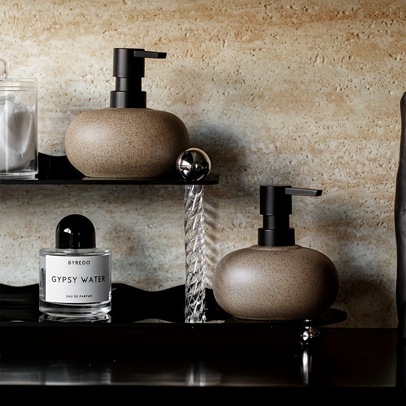 EARTHY CERAMIC DISPENSER - THEMASTER